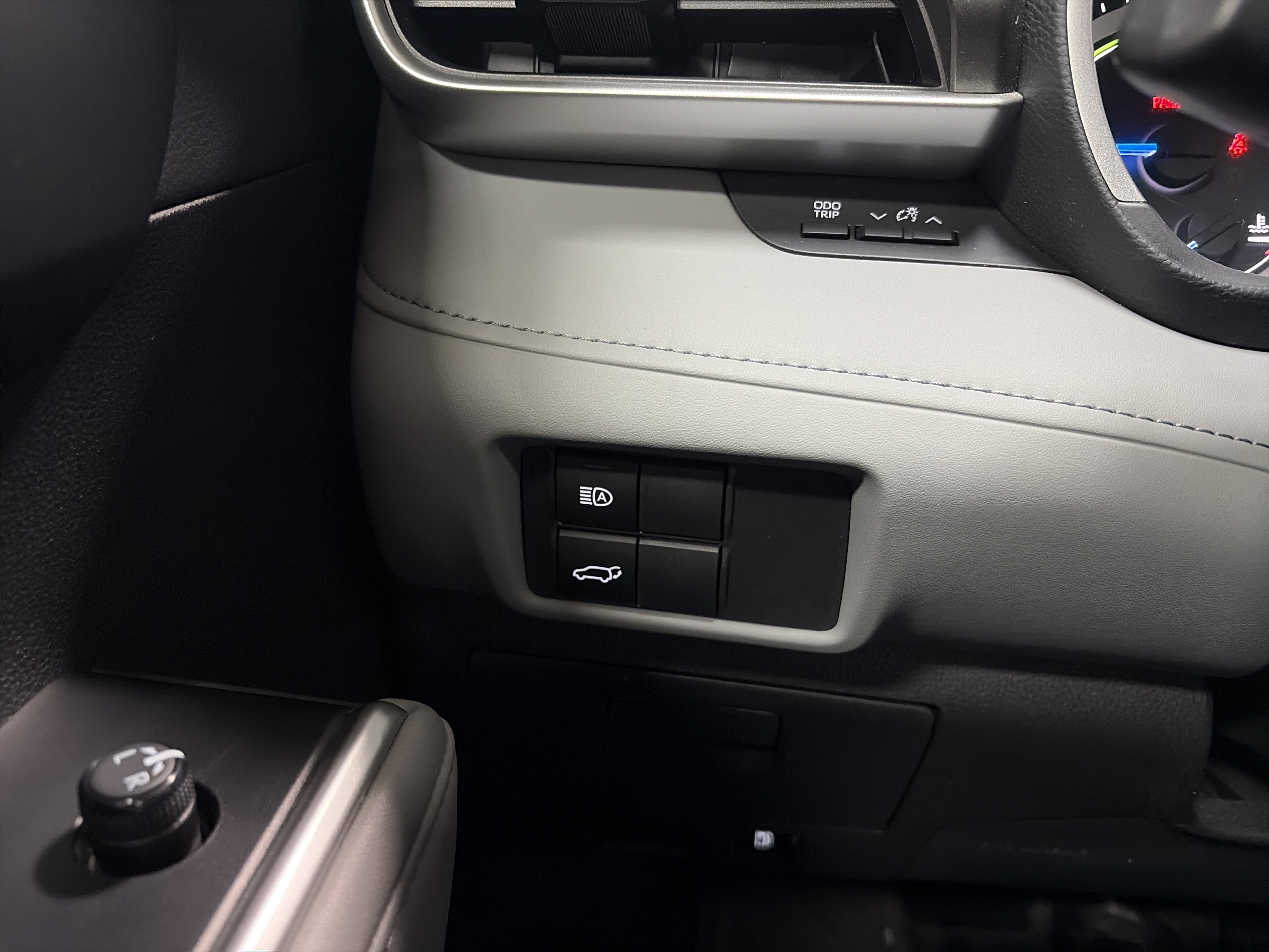 Used 2023 Toyota Highlander XLE image 18