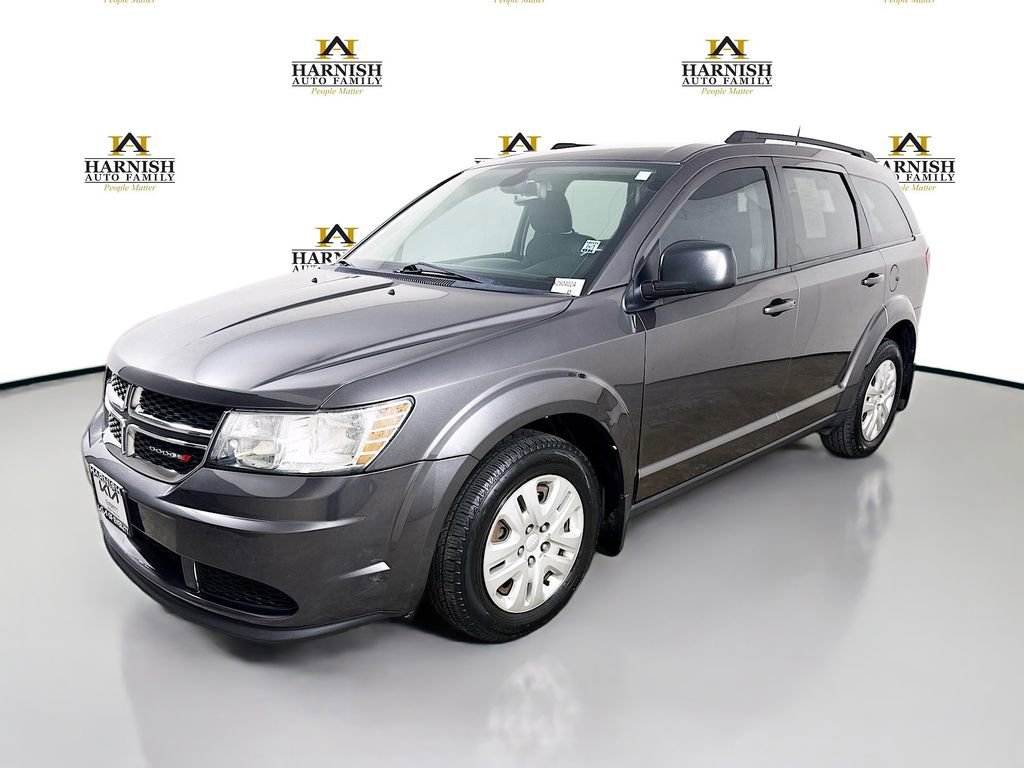 Used 2018 Dodge Journey SE w/ Mopar All Weather Group FWD image 3