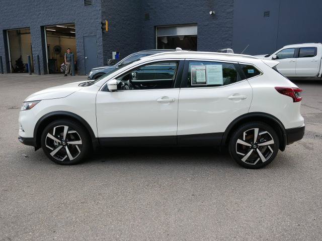 Certified 2022 Nissan Rogue Sport SL AWD/4WD image 6