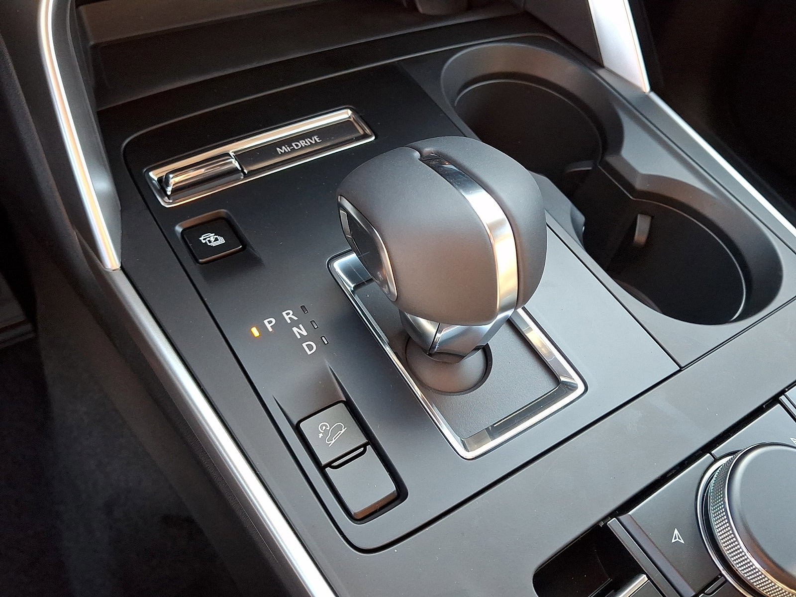 New 2026 MAZDA CX-70 SC AWD/4WD image 12