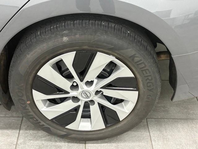 Used 2024 Nissan Altima 2.5 S FWD image 7