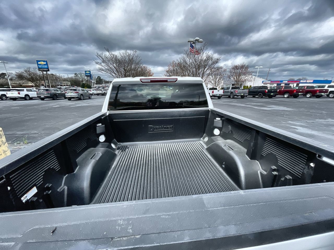 Used 2024 GMC Sierra 1500 SLT AWD/4WD image 25
