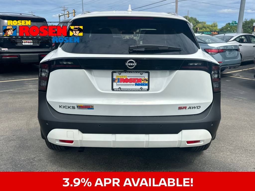 New 2025 Nissan Kicks SR w/ SR Premium Package image 4
