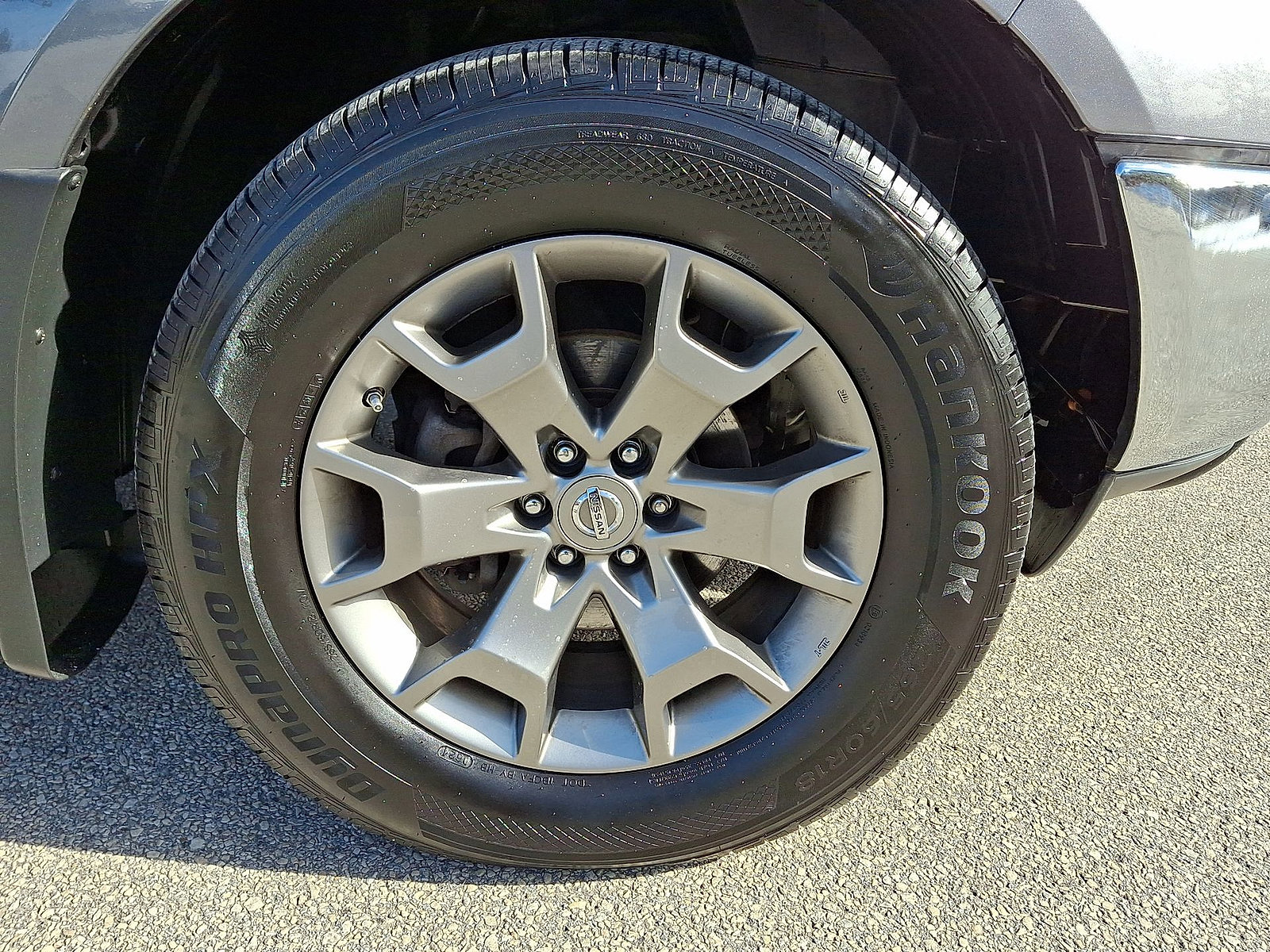 Used 2016 Nissan Frontier SL w/ Moonroof Package image 27