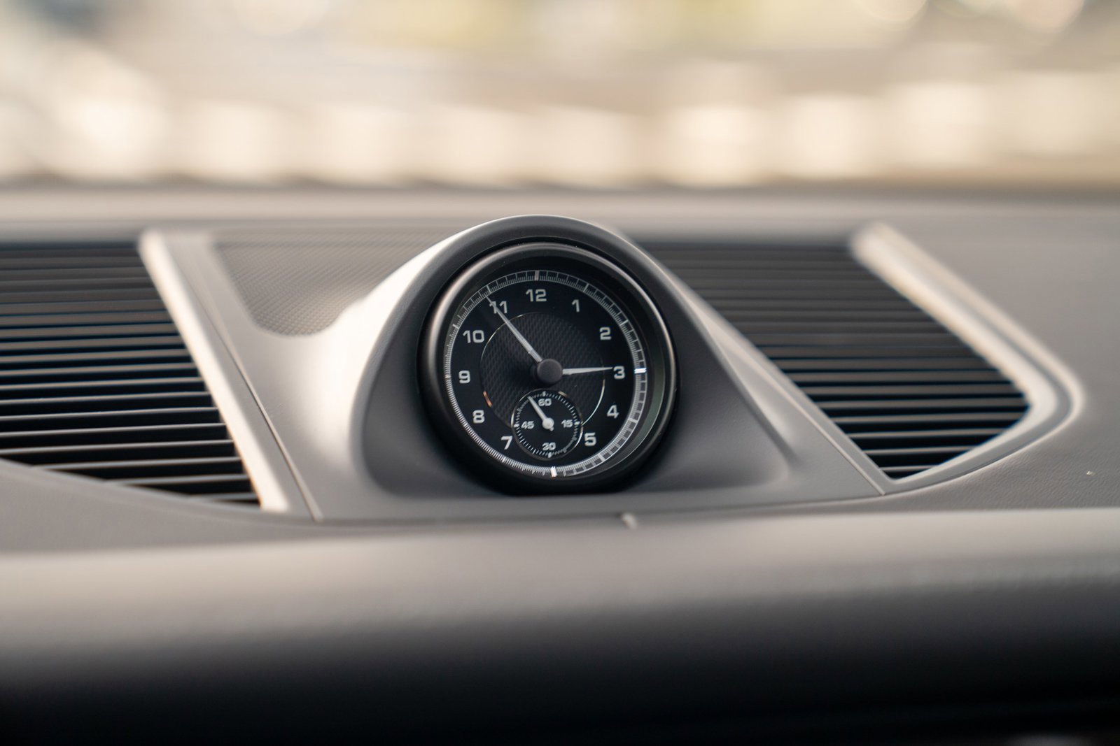 New 2026 Porsche Macan S image 17