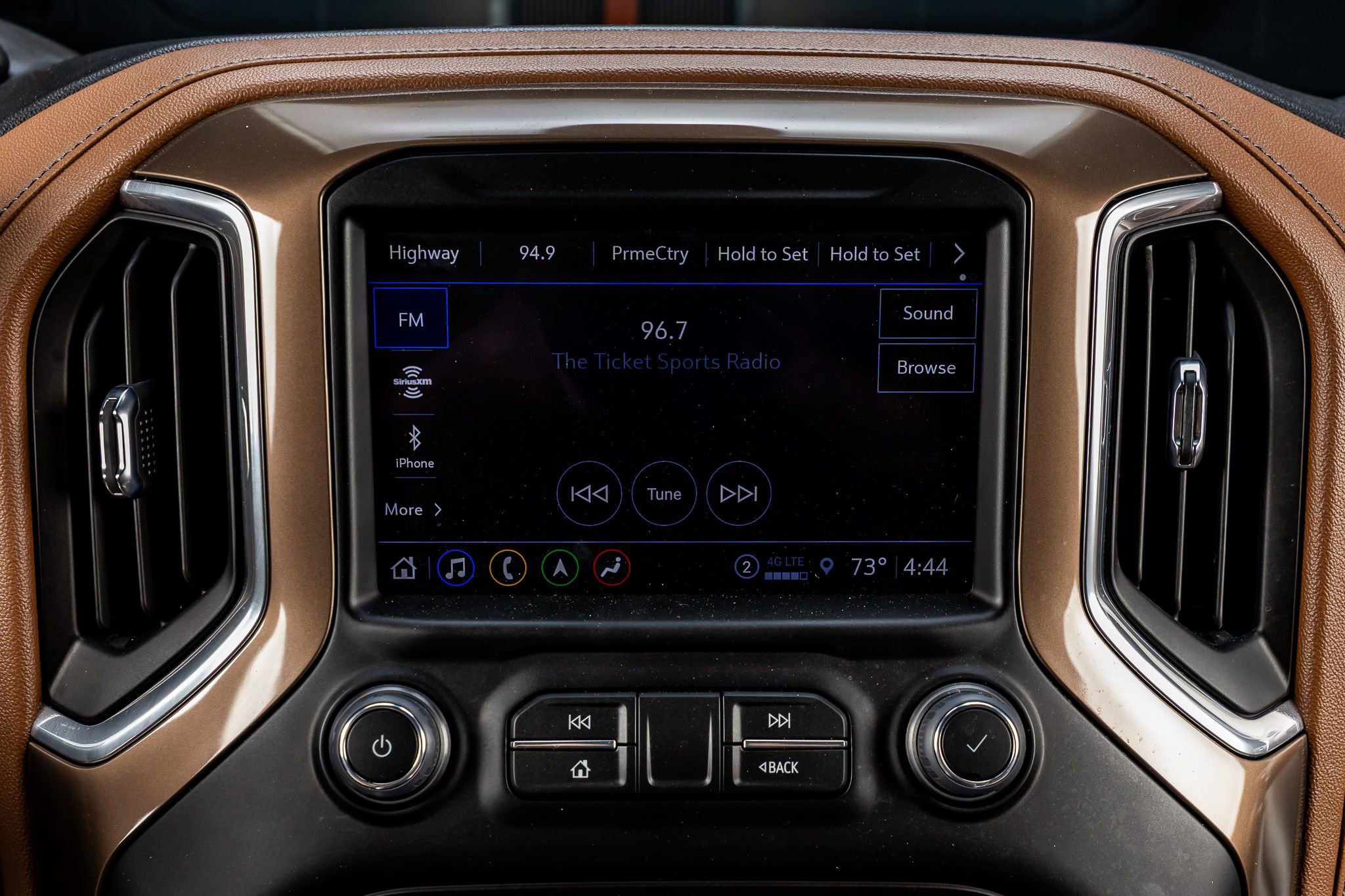 Used 2023 Chevrolet Silverado 3500 High Country image 25