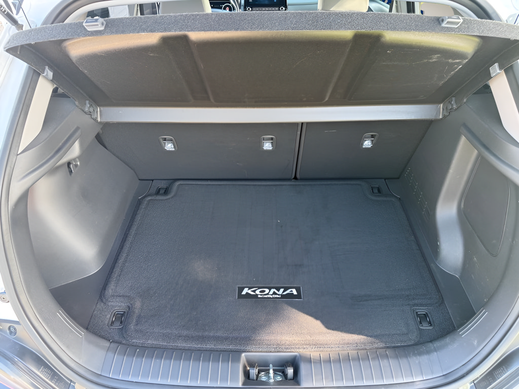 Used 2023 Hyundai Kona Limited AWD/4WD image 11