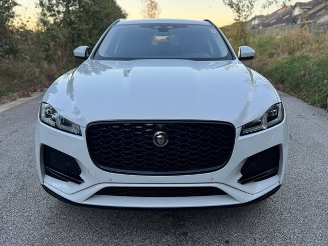 Certified 2021 Jaguar F-PACE R-Dynamic S AWD/4WD image 3