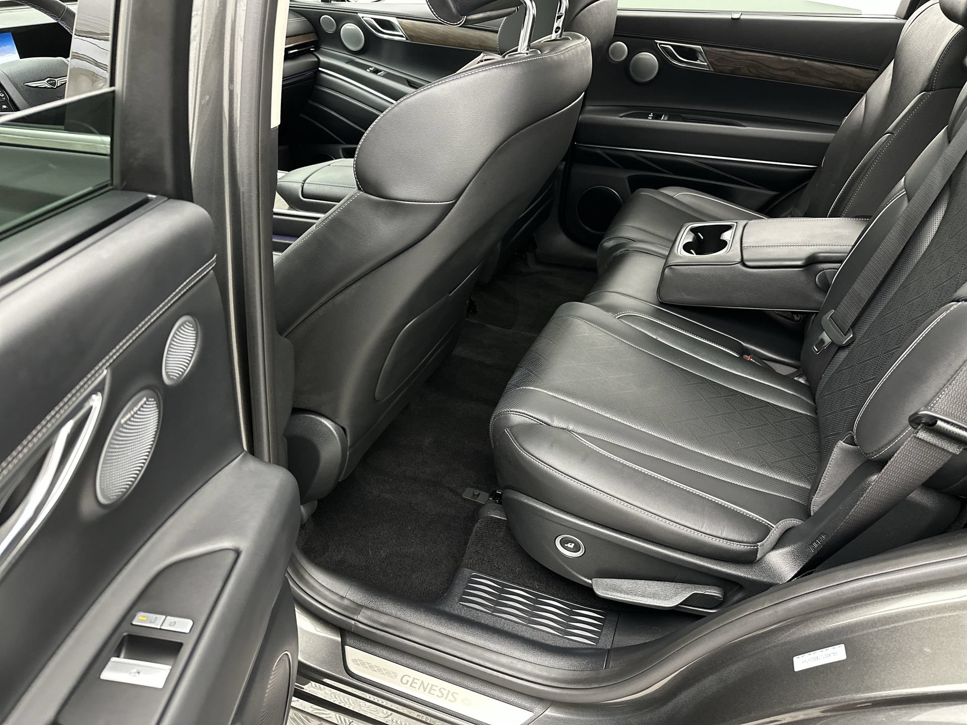 Certified 2026 Genesis GV80 2.5T Prestige AWD/4WD image 23