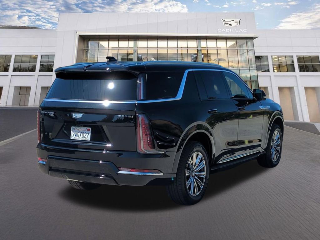 Used 2026 Cadillac Escalade IQL Luxury AWD/4WD image 5