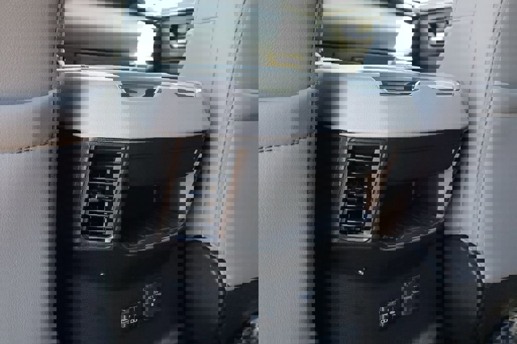 New 2026 Toyota Tundra Limited image 13