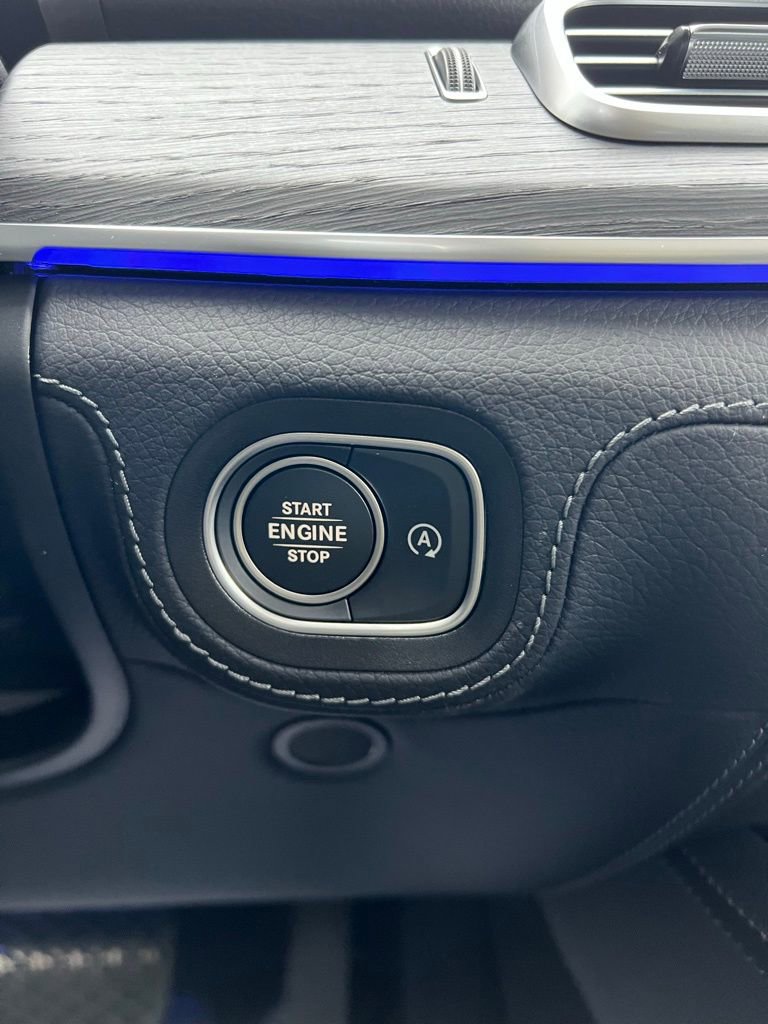 New 2026 Mercedes-Benz GLS 450 4MATIC image 13