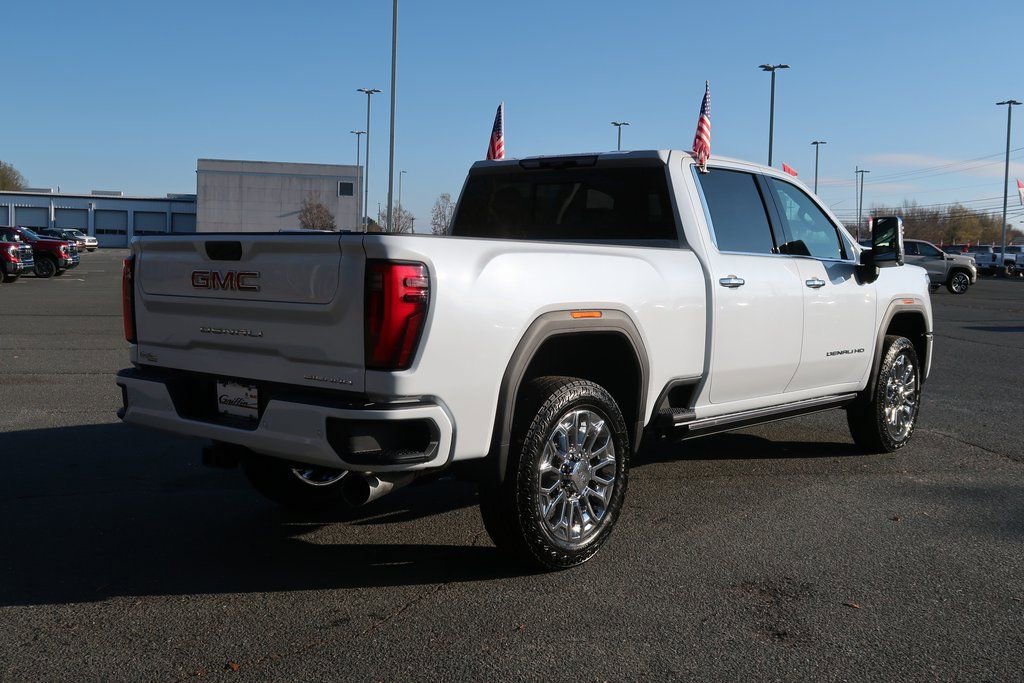 New 2026 GMC Sierra 2500 Denali w/ Denali Reserve Package image 6