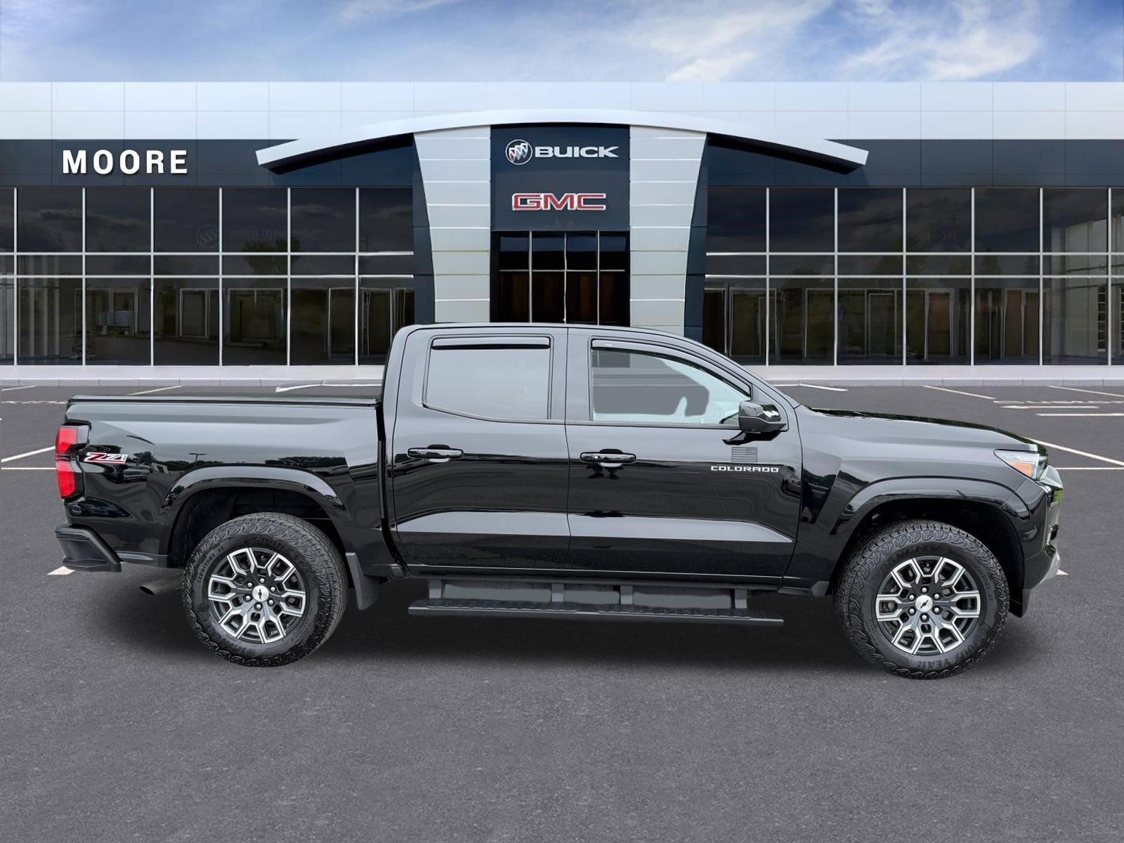 Used 2024 Chevrolet Colorado Z71 w/ Z71 Convenience Package 2 AWD/4WD image 2