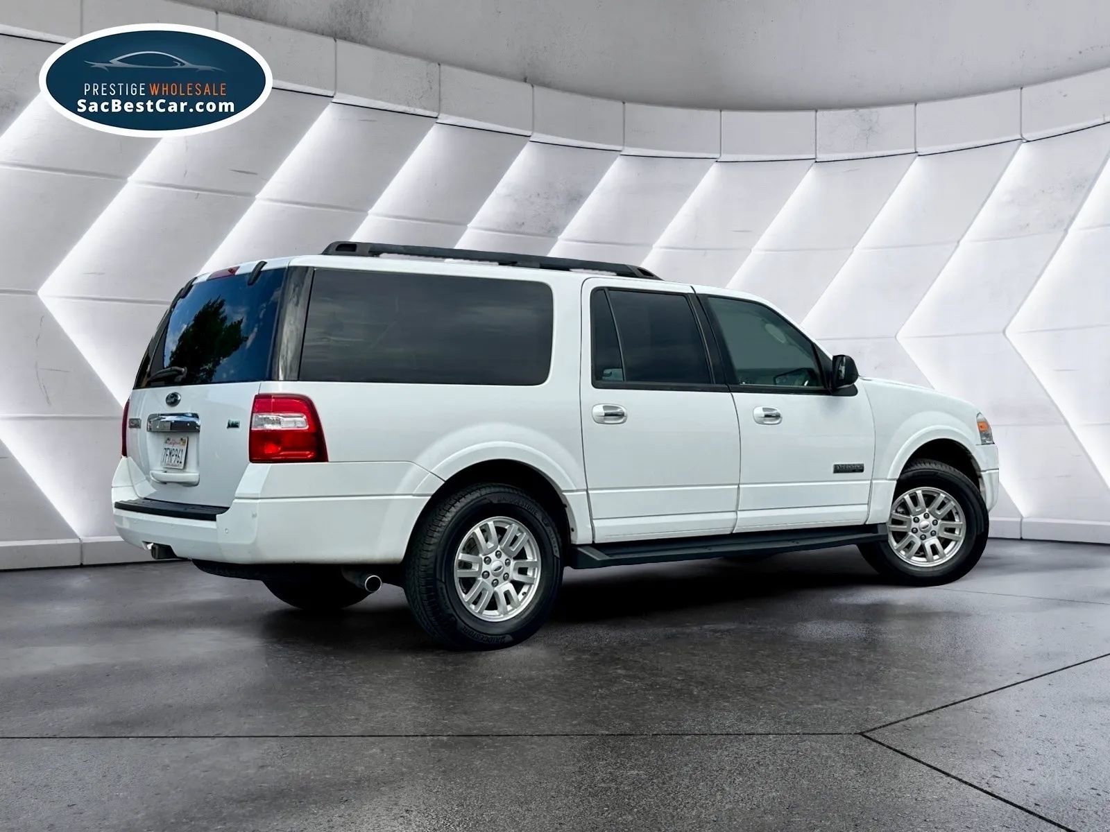 Used 2014 Ford Expedition EL XLT image 8