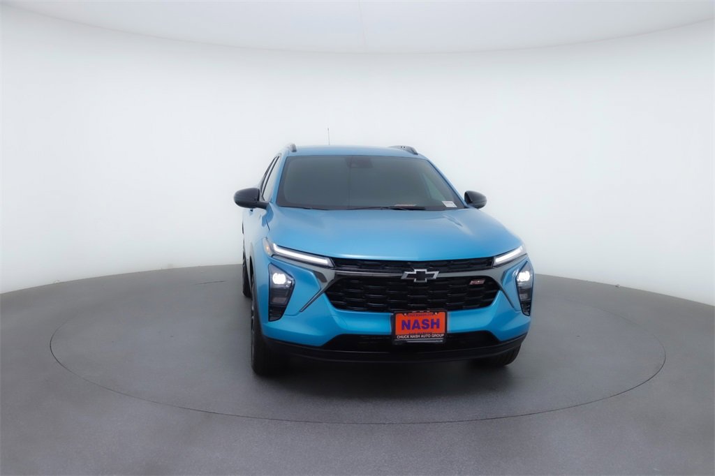 Used 2025 Chevrolet Trax RS w/ Driver Confidence Package image 12