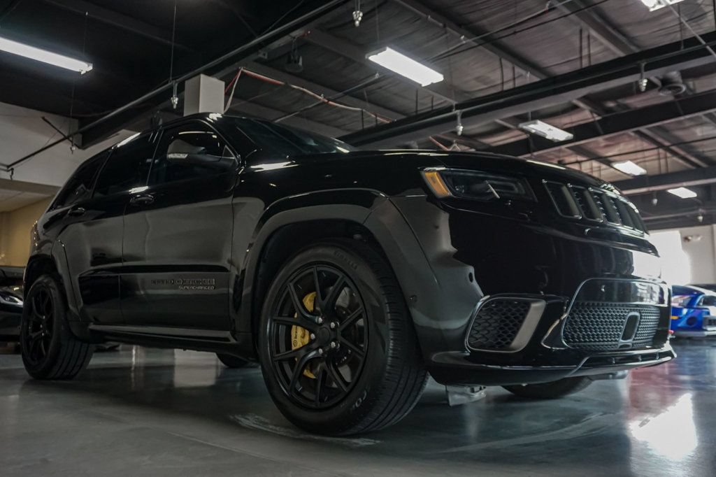 Used 2021 Jeep Grand Cherokee Trackhawk AWD/4WD image 2