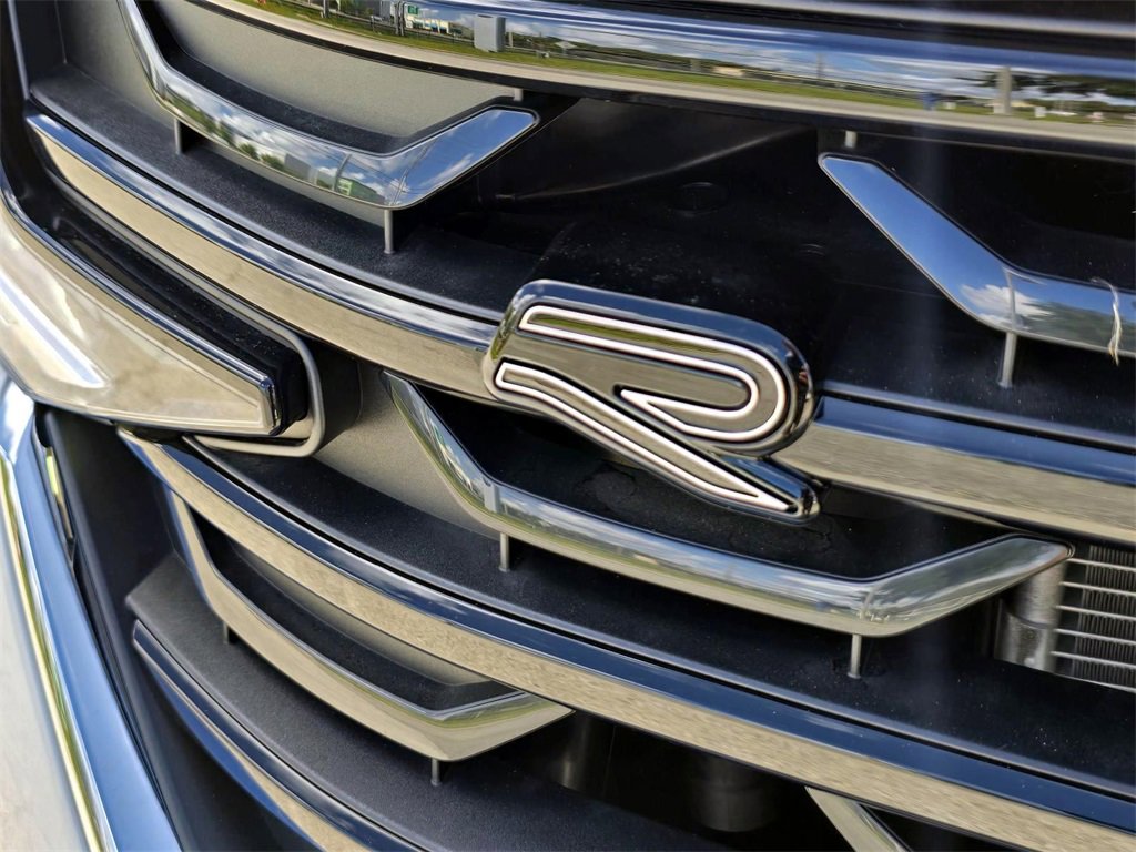 New 2025 Volkswagen Atlas SEL Premium R-Line image 3