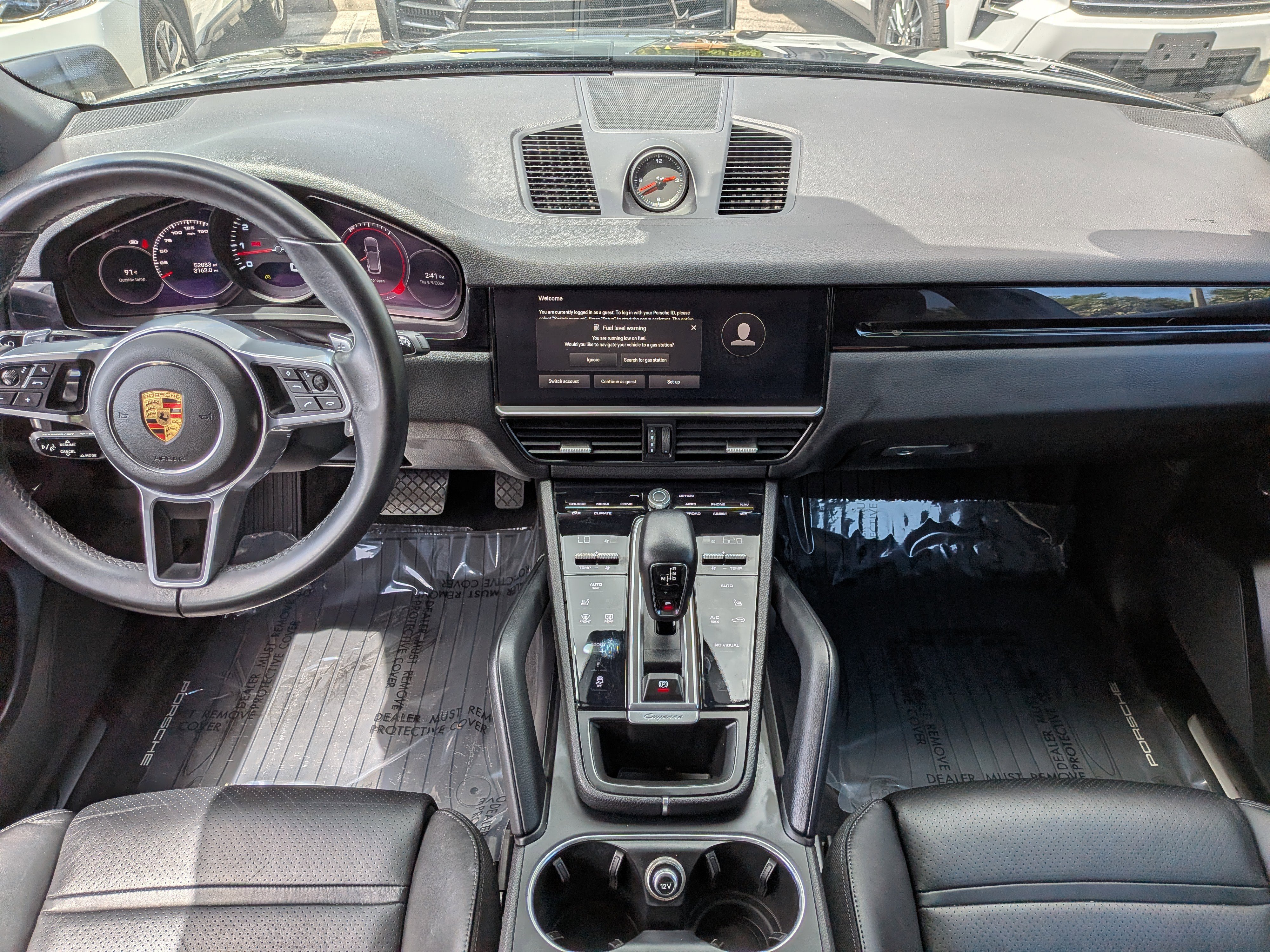 Used 2023 Porsche Cayenne AWD/4WD image 16
