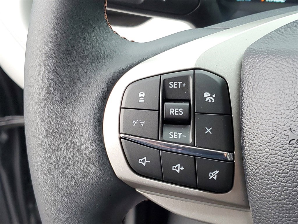 New 2026 Ford Explorer Active image 11