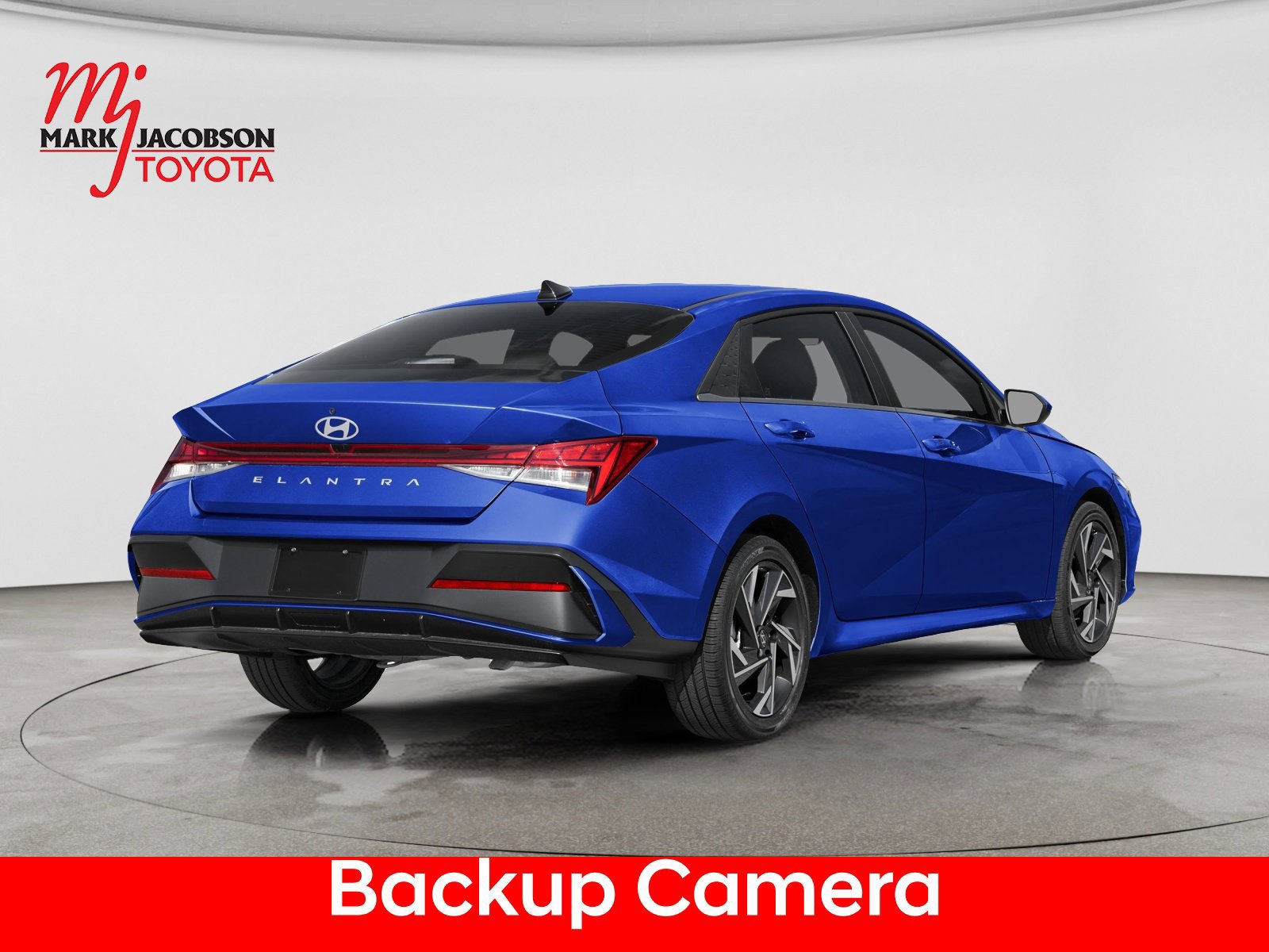 Used 2025 Hyundai Elantra SEL FWD image 3