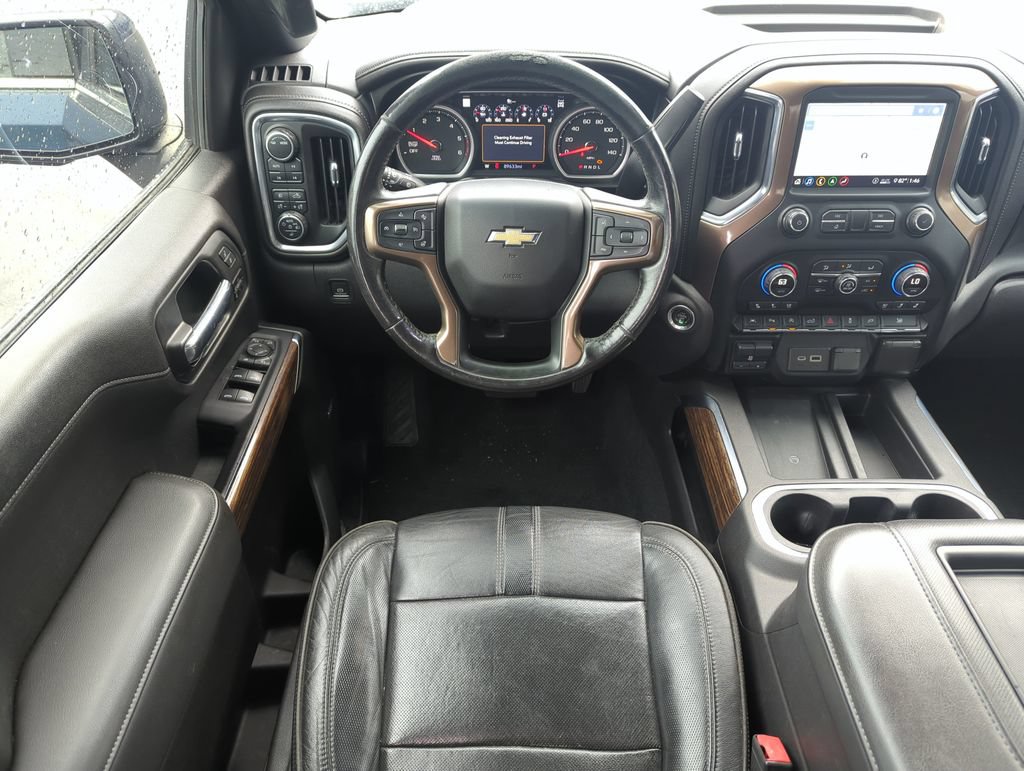 Used 2020 Chevrolet Silverado 1500 High Country w/ Technology Package AWD/4WD image 12