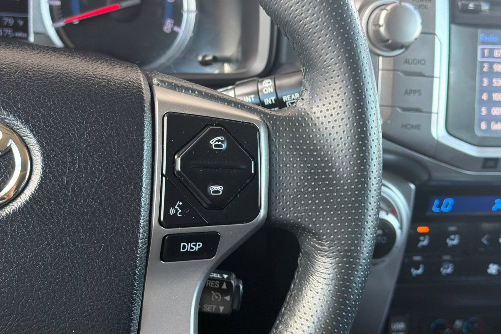 Used 2019 Toyota 4Runner Limited AWD/4WD image 31