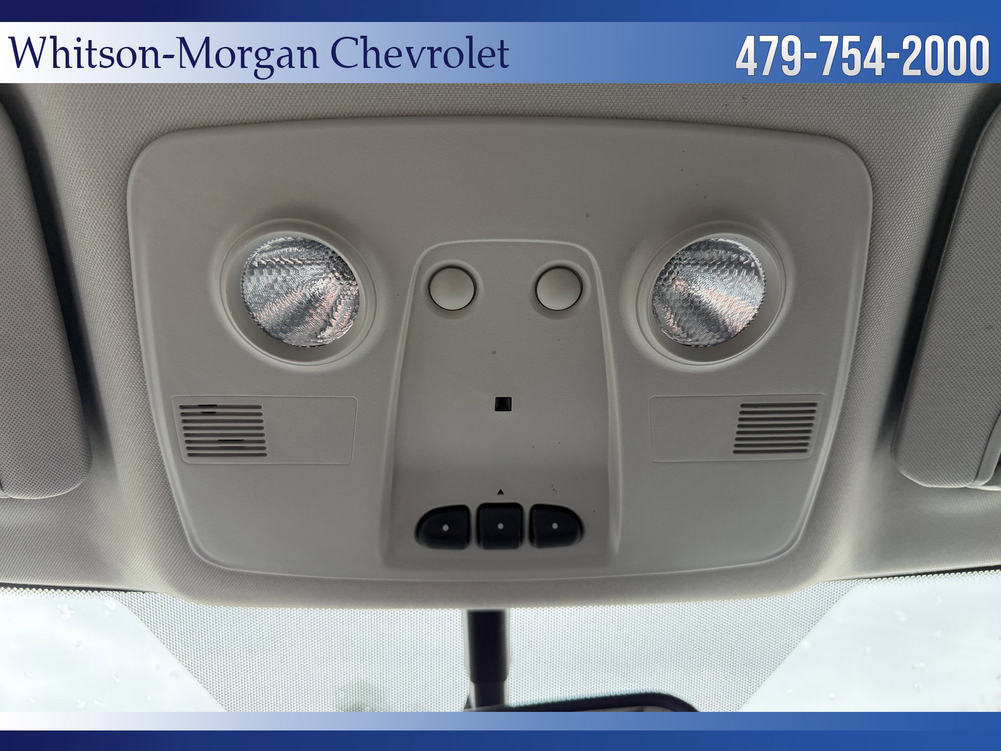 Used 2015 Chevrolet Traverse LT image 29