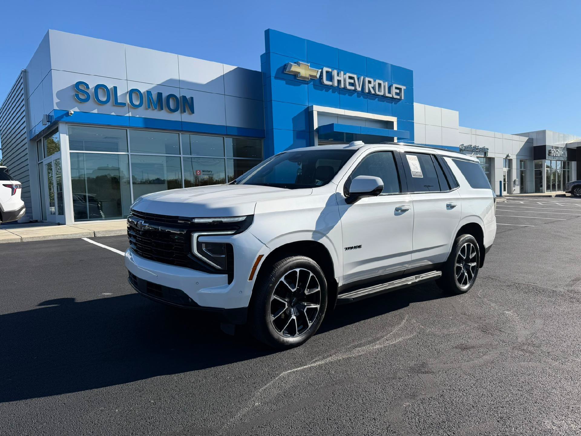 Certified 2025 Chevrolet Tahoe RST w/ Comfort Package AWD/4WD image 2
