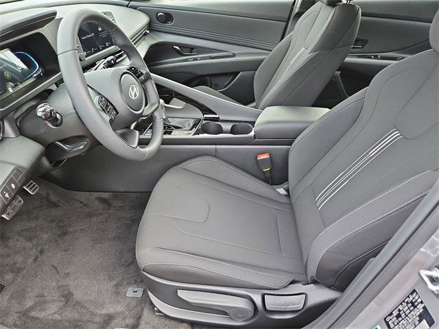 New 2026 Hyundai Elantra SEL Sport Premium image 9