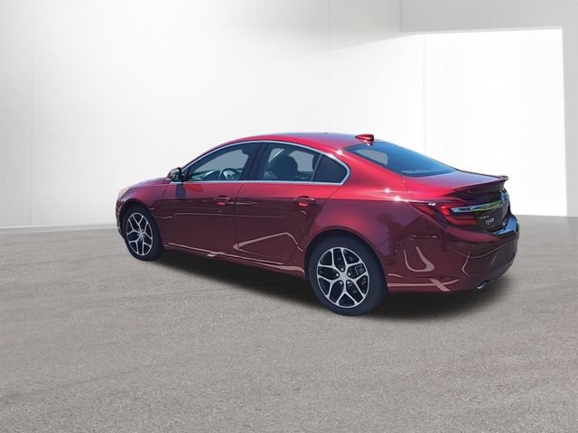 Used 2017 Buick Regal Sport Touring FWD image 6