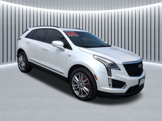 Used 2023 Cadillac XT5 Sportv w/ LPO, Floor Liner Package image 1