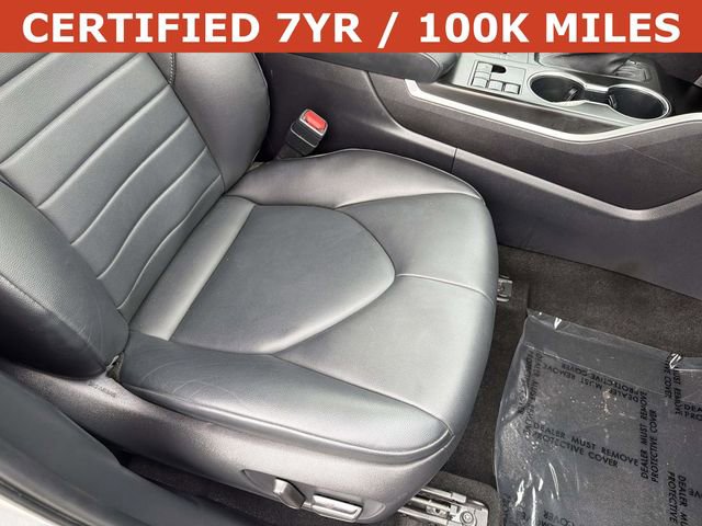 Used 2023 Toyota Highlander XLE AWD/4WD image 10