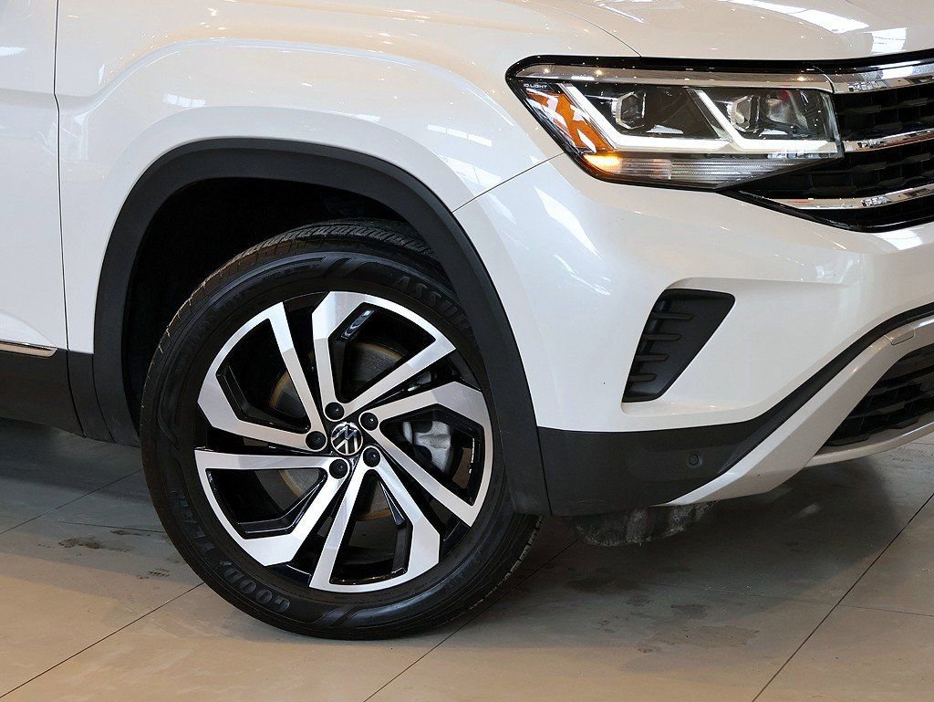 Used 2023 Volkswagen Atlas SEL image 9