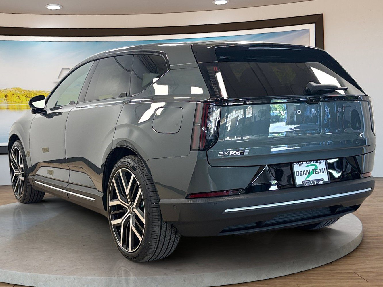 New 2027 Volvo EX60 Ultra AWD/4WD image 7