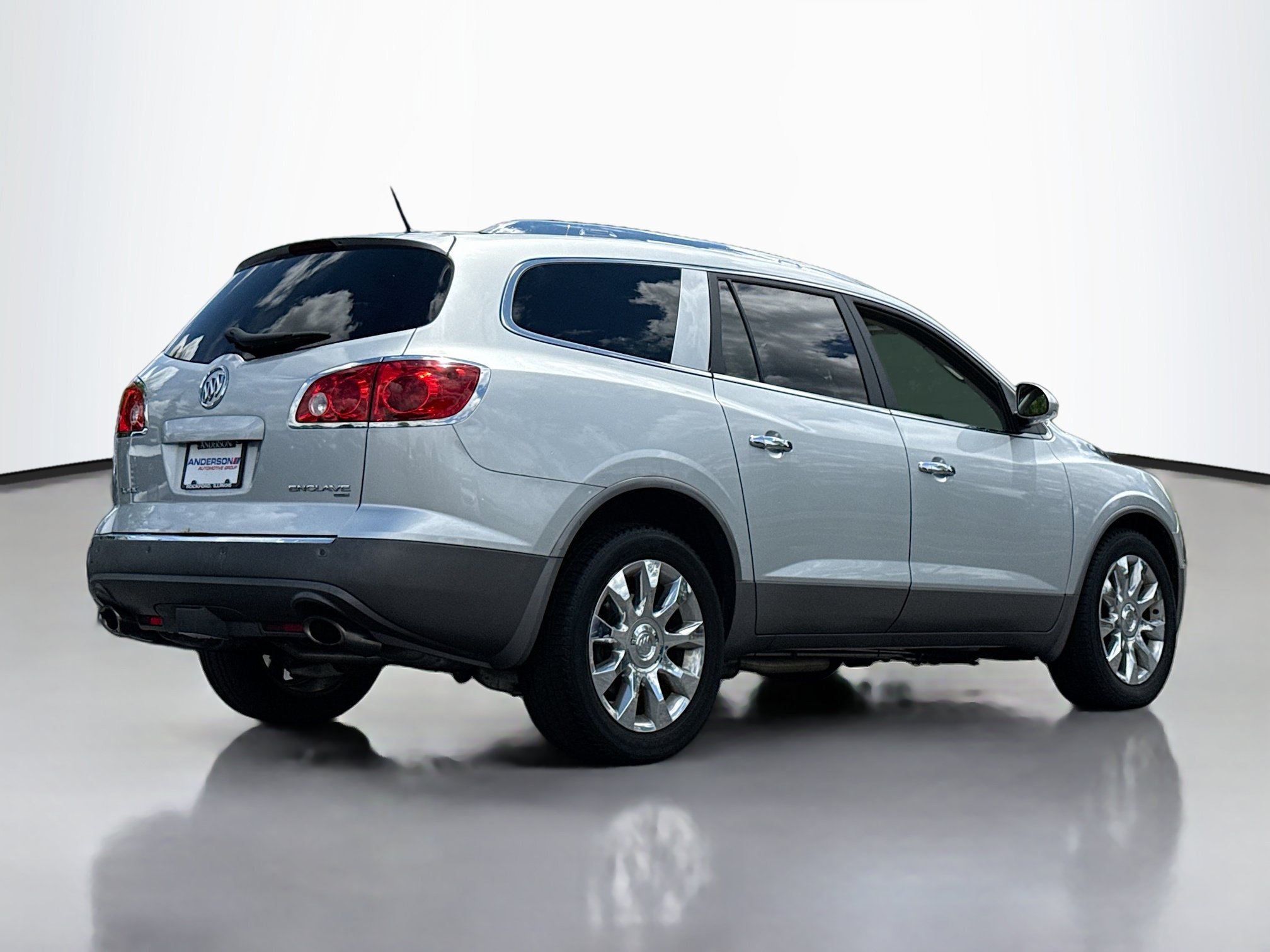 Used 2012 Buick Enclave Premium w/ Trailering Provision Package AWD/4WD image 2