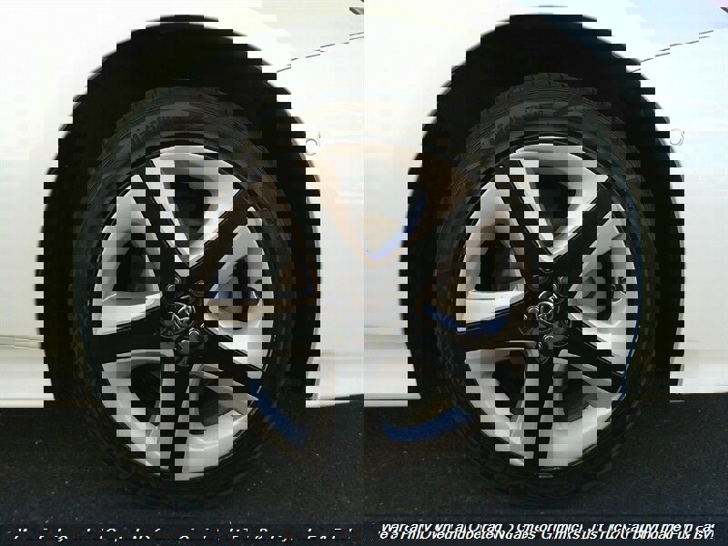 Used 2018 Toyota Prius Four Touring w/ Premium Convenience Package image 48