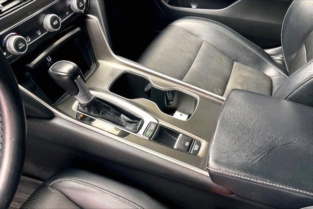 Used 2018 Honda Accord Sport image 15