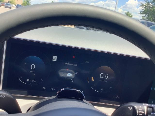 New 2025 Hyundai Tucson Limited image 38