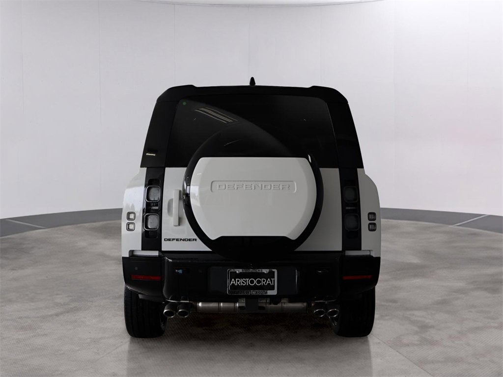 New 2025 Land Rover Defender 130 V8 image 11