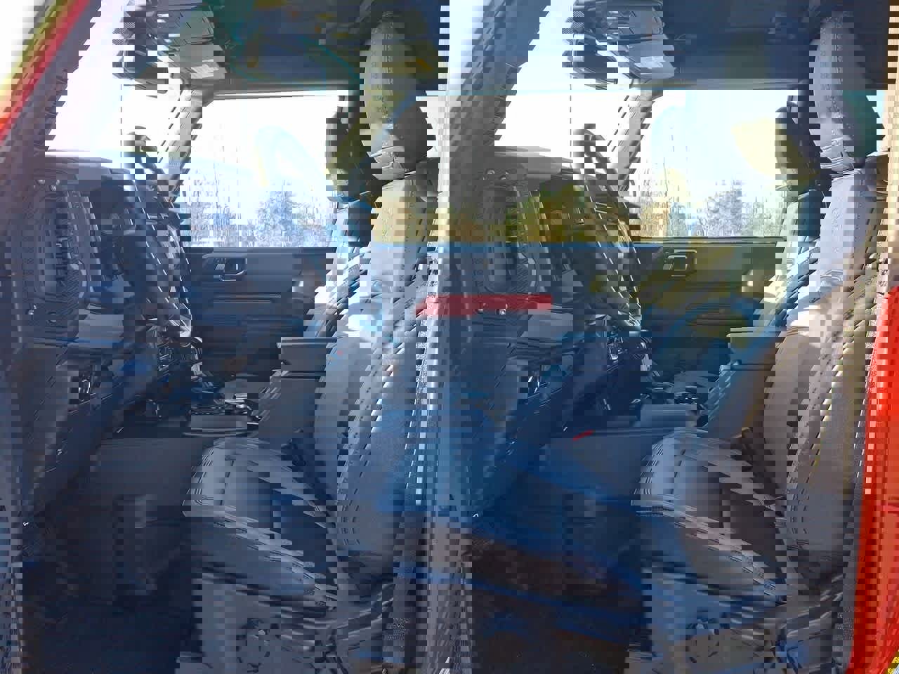Used 2024 Ford Bronco Big Bend image 17