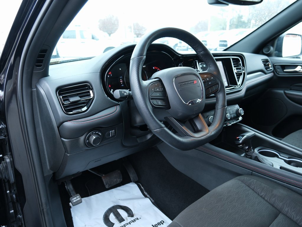 Used 2024 Dodge Durango GT image 3