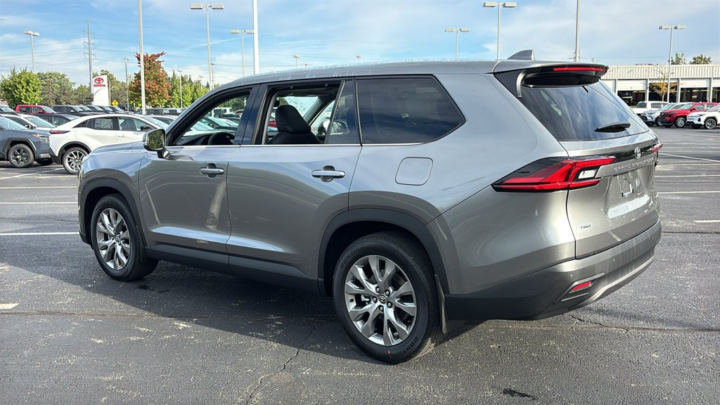 New 2026 Toyota Grand Highlander AWD image 5