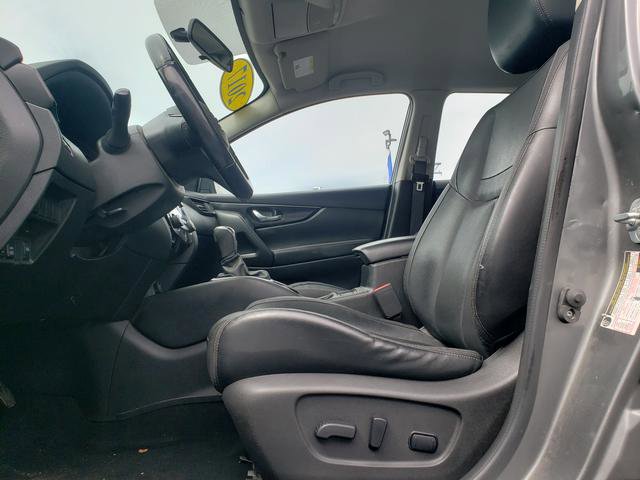 Used 2017 Nissan Rogue Sport SL image 10