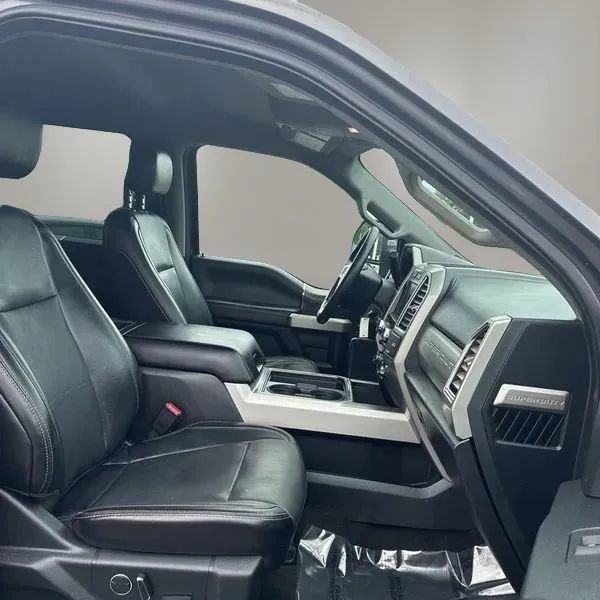 Used 2017 Ford F250 Lariat w/ Chrome Package AWD/4WD image 21