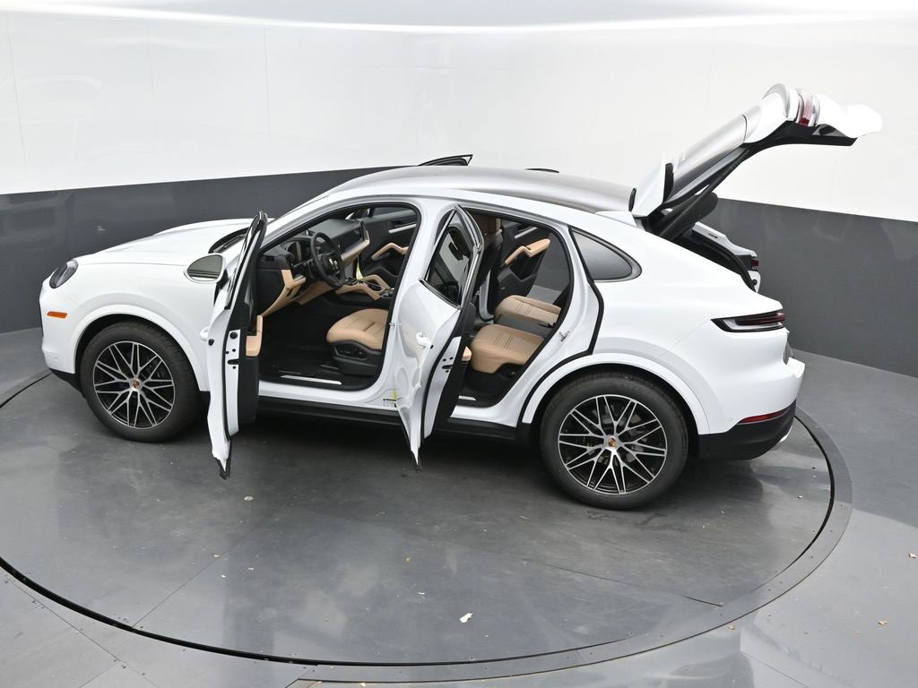 New 2025 Porsche Cayenne Coupe image 49