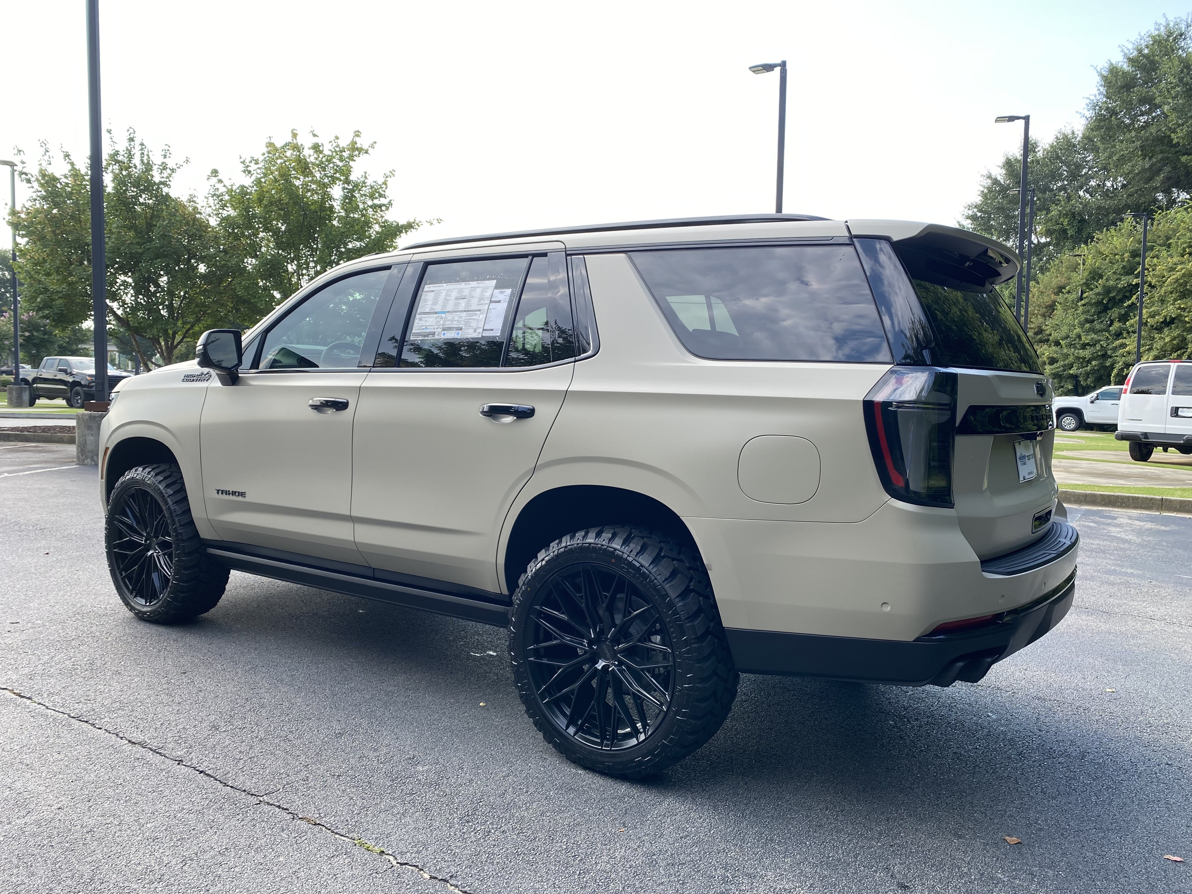 New 2026 Chevrolet Tahoe High Country AWD/4WD image 7