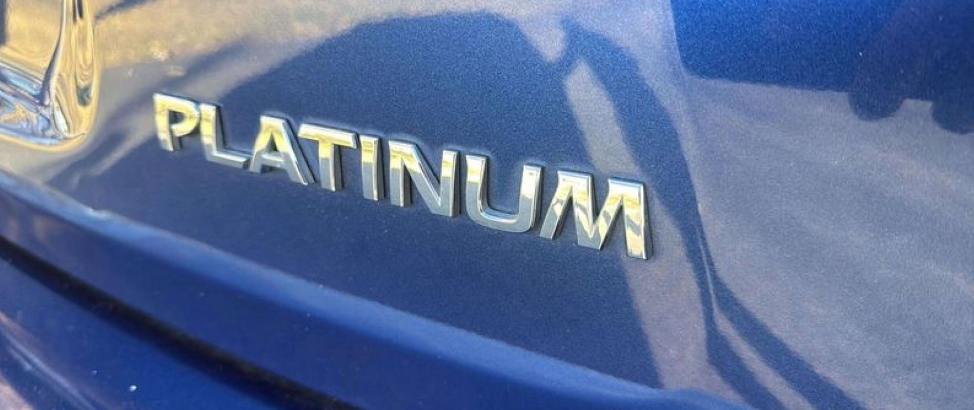 Used 2018 Nissan Pathfinder Platinum w/ Cargo Package image 21