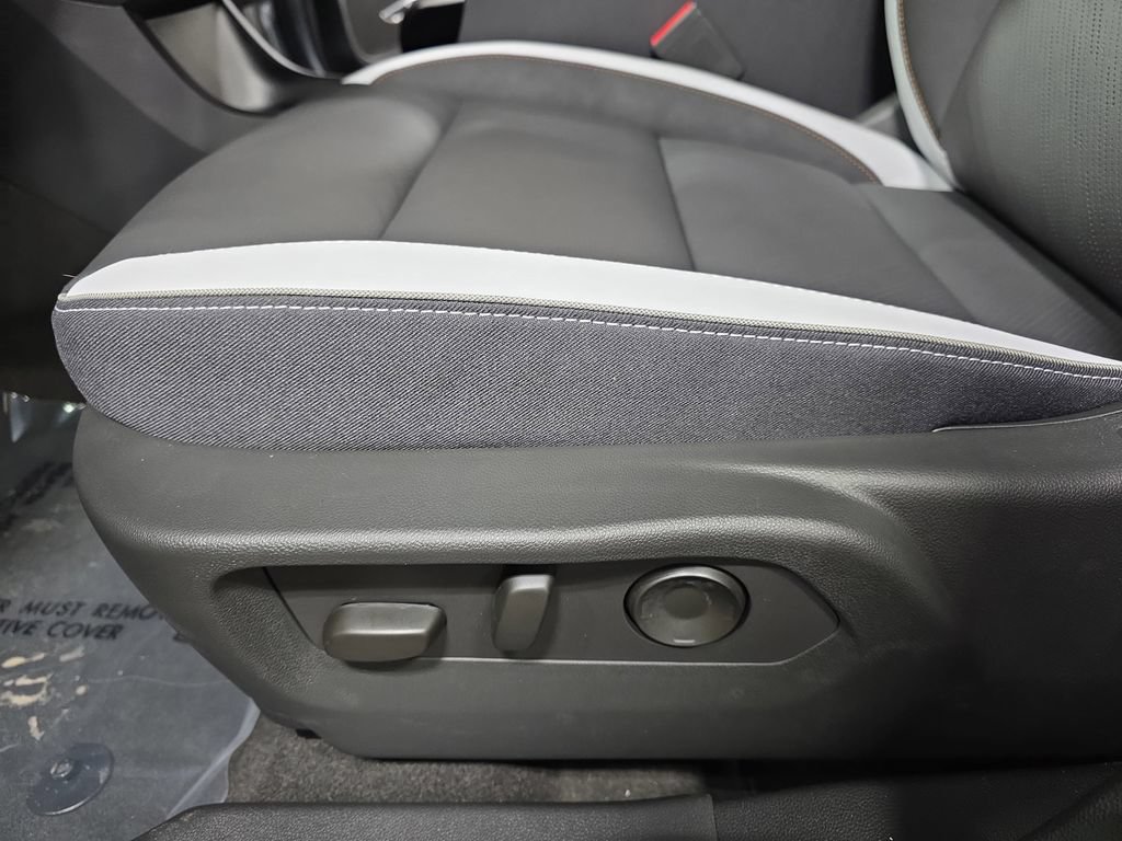 New 2026 Buick Envision Sport Touring AWD/4WD image 27