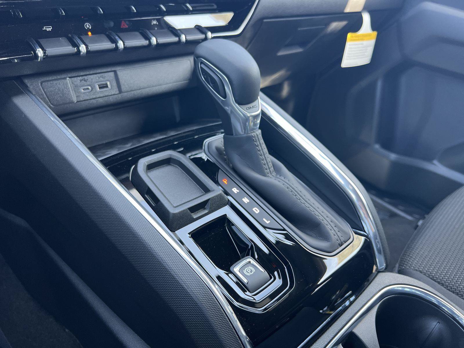 New 2026 GMC Canyon Elevation RWD image 21